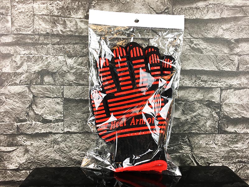 Grillhandschuhe Test Heat Armor Schwarz Rot Verpackung